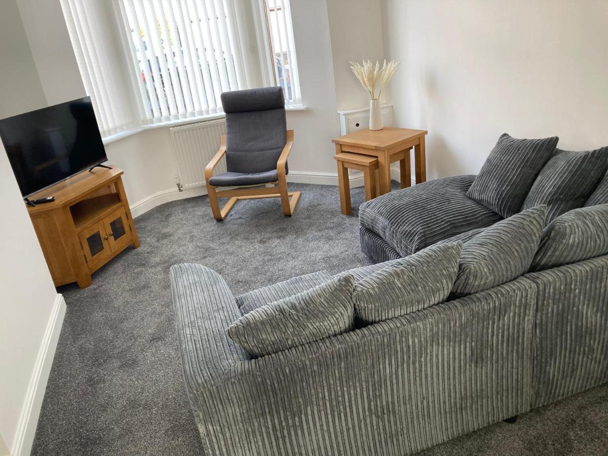 Cheshire Home Stays Кру Экстерьер фото